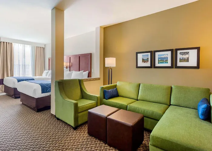 Comfort Suites Burlington Near I-5